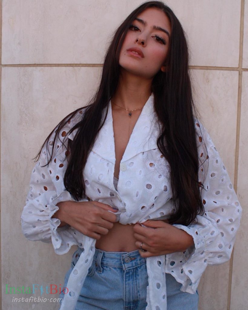 Bella-Quint-InstaFitBio-4-819x1024 Bella Quint
