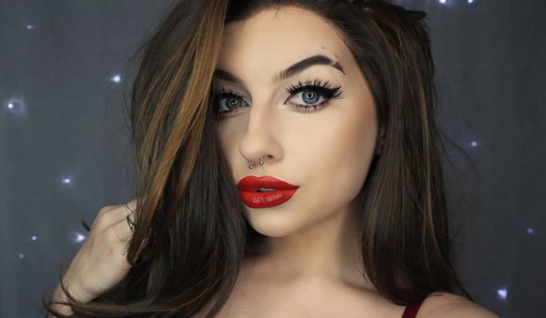 Cubbi Thompson InstaFitGirls