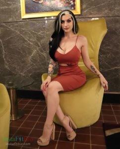 Cubbi-Thompson-Wallpapers-InstaFitBio-1-242x300 Cubbi Thompson Wallpapers InstaFitBio 1