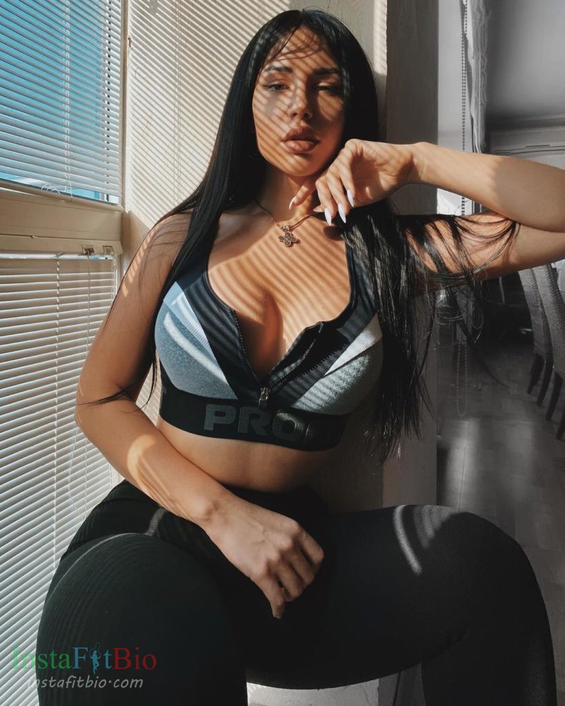 miravi-Wallpapers-InstaFitBio-9-819x1024 _miravi