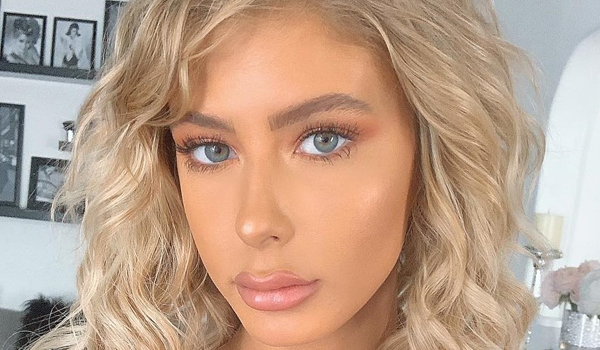 Adrianna Christina InstaFitBio