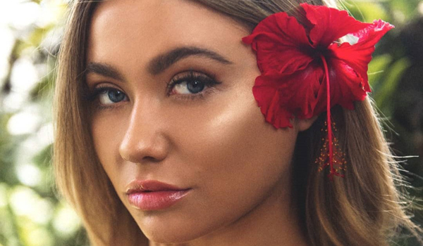 Ariana Merinda InstaFitBIo