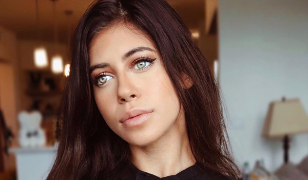 Darby Elyse InstaFitBio