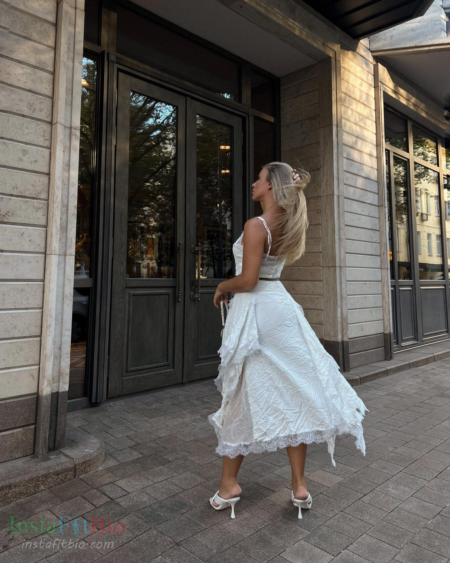 Yana-Leventseva-Wallpapers-InstaFitBio-4 Yana Leventseva