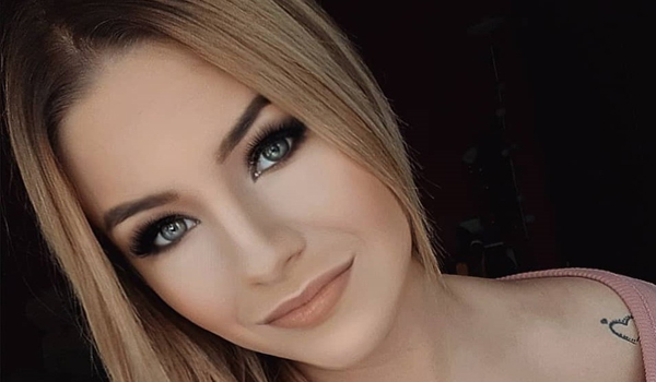 aniaayaa InstaFitBio