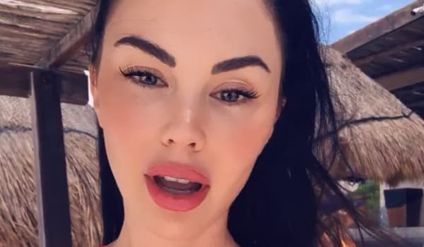 Jayde Nicole InstaFitBio