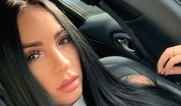 Yesy Naya InstaFitBio