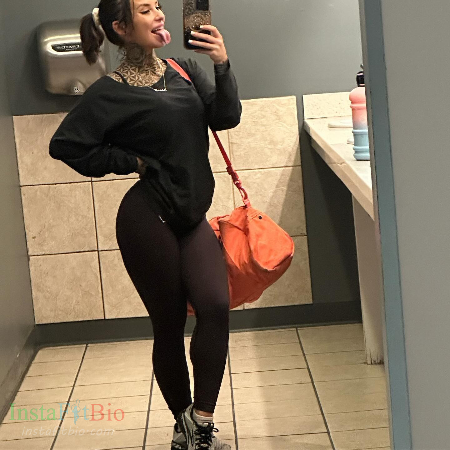 Hannah-Jade-Wallpapers-InstaFItBio-1 Hannah Jade