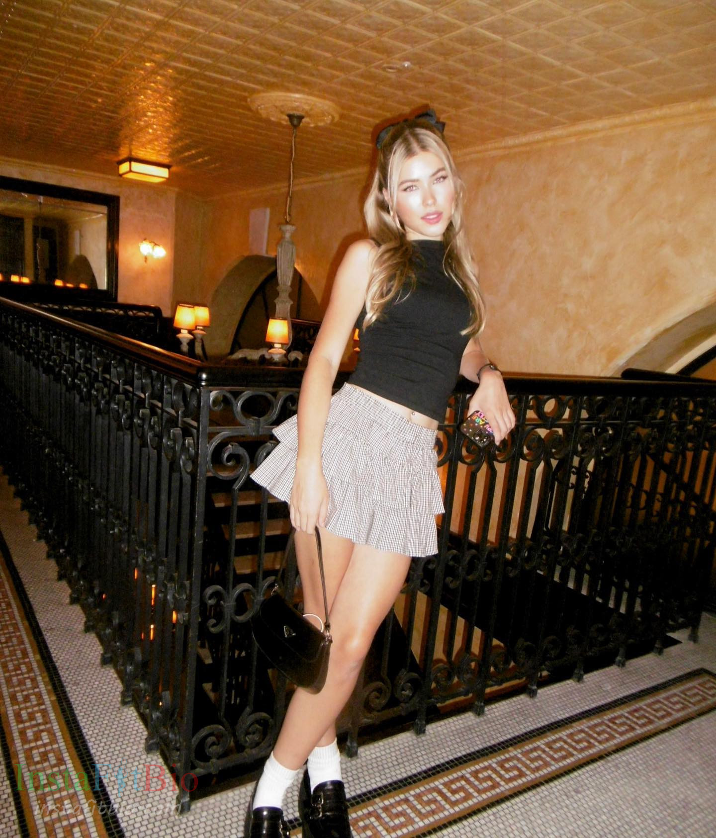 Kirsten-Addison-Wallpapers-InstaFitBio-3-1 Honor Lamberty