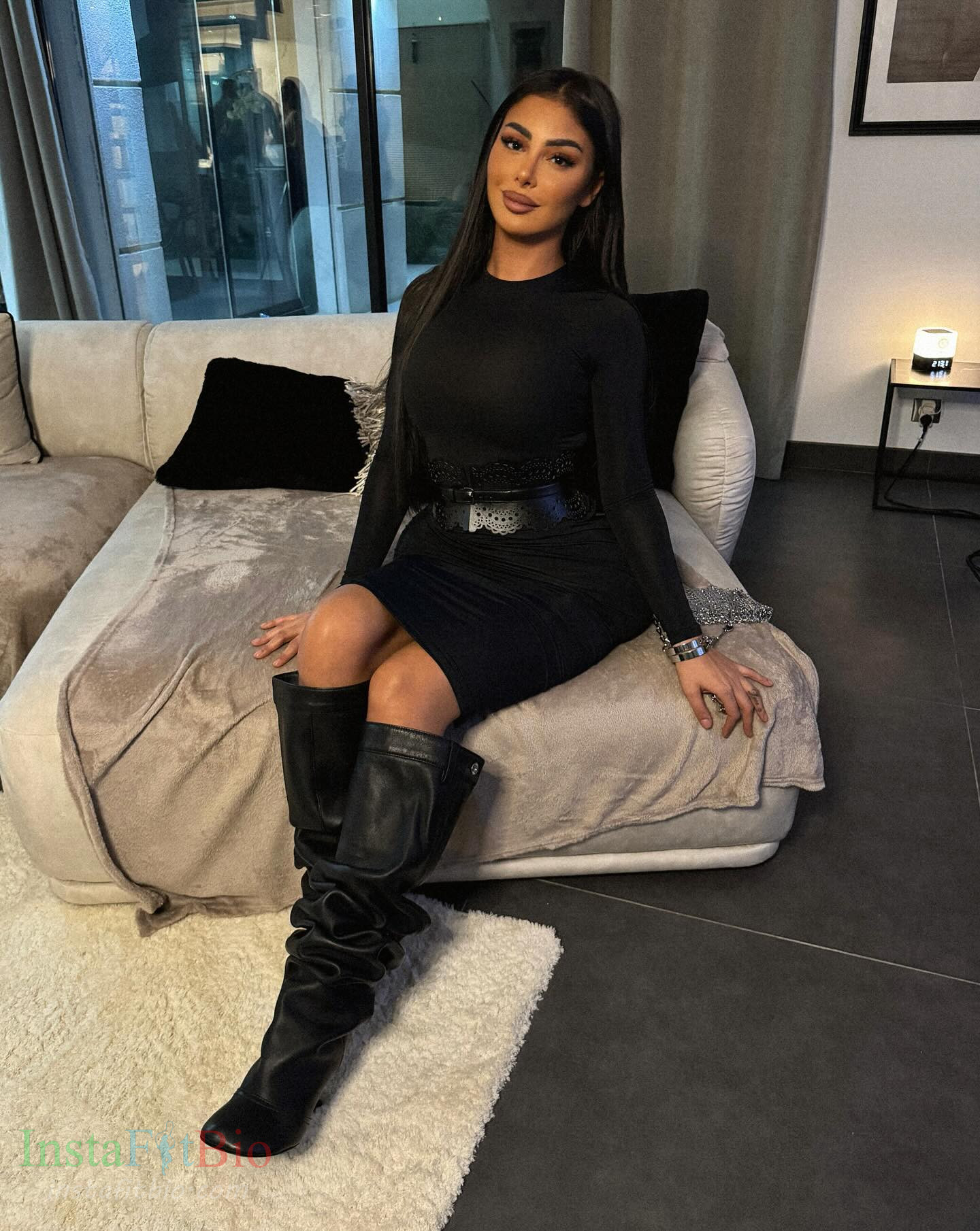 Maeva-Ghennam-Wallpapers-InstaFitBio-6 Maeva Ghennam