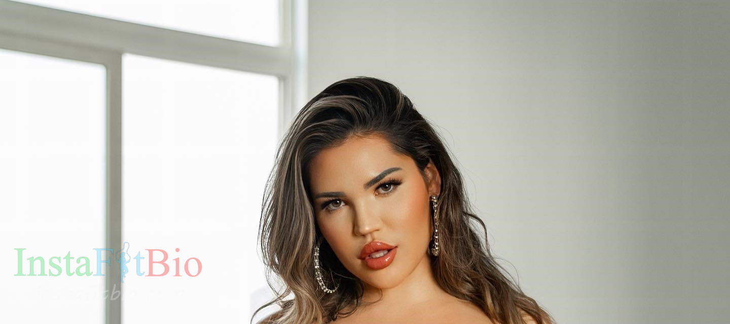 Whitney-Paige-Venable-Wallpapers-InstaFitBio-4 Whitney Paige Venable