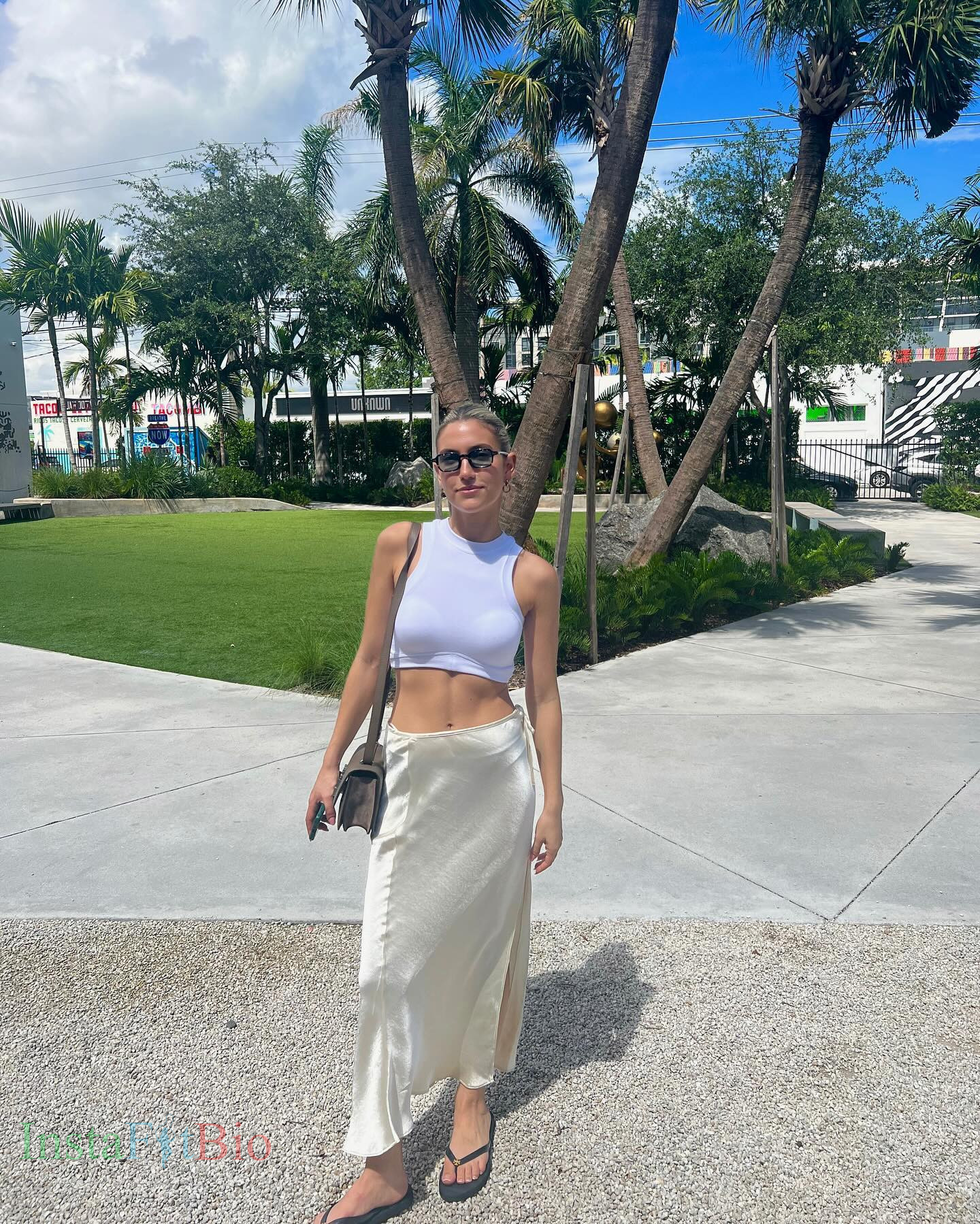 Adi-Dan-Wallpapers-InstaFitBio-2 Adi Dan