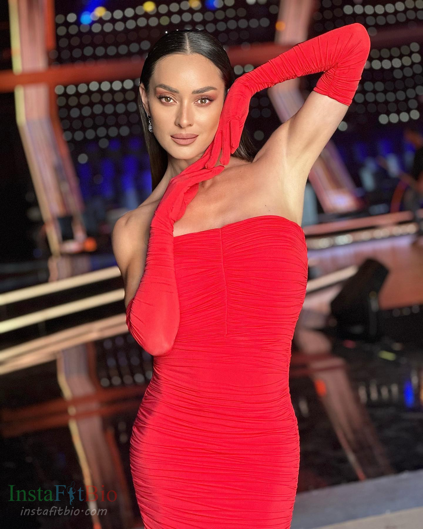 Anna-Aronov-Wallpapers-InstaFitBio-6 Anna Aronov