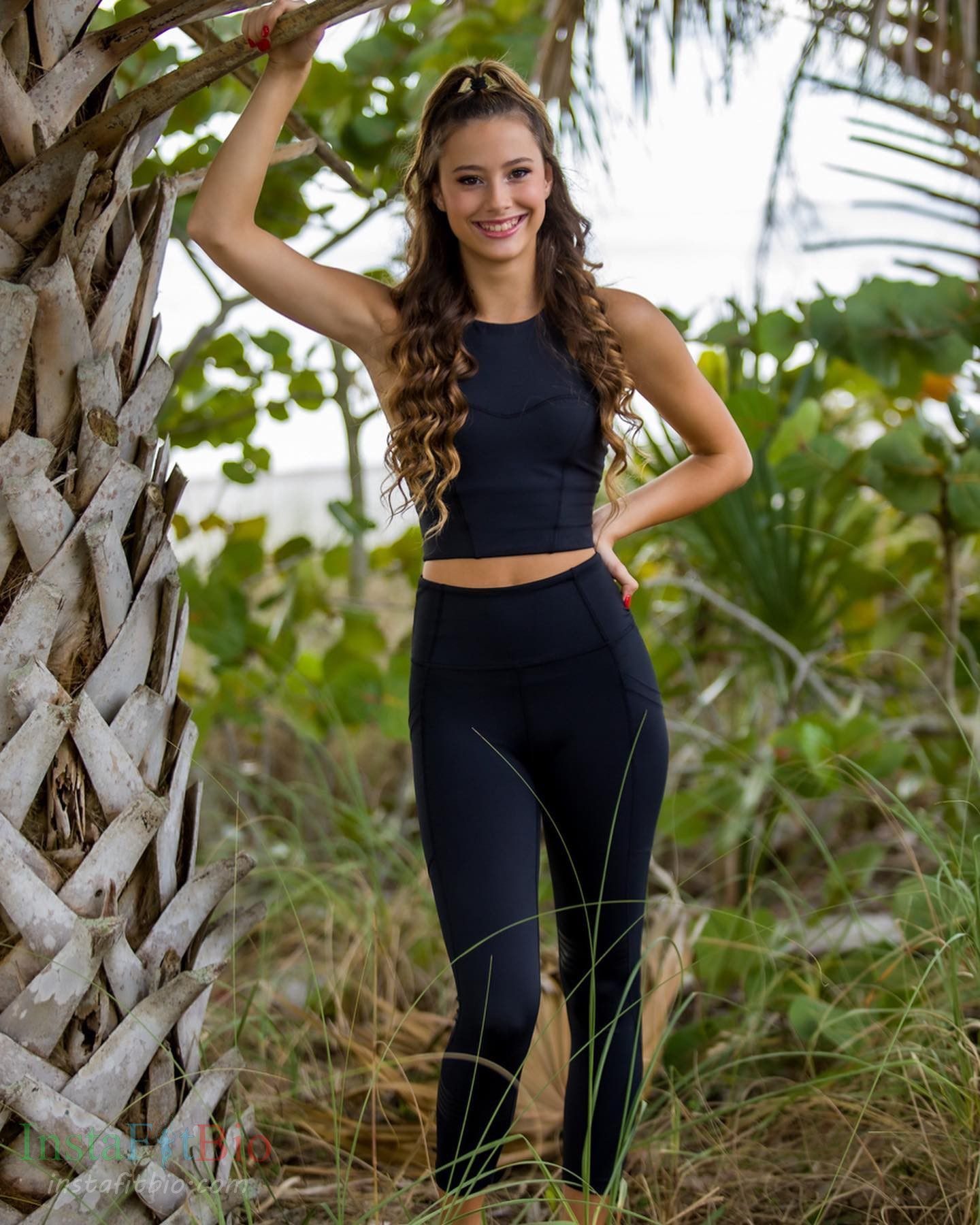 Avaryana-Rose-Wallpapers-InstaFitBio-5 Avaryana Rose
