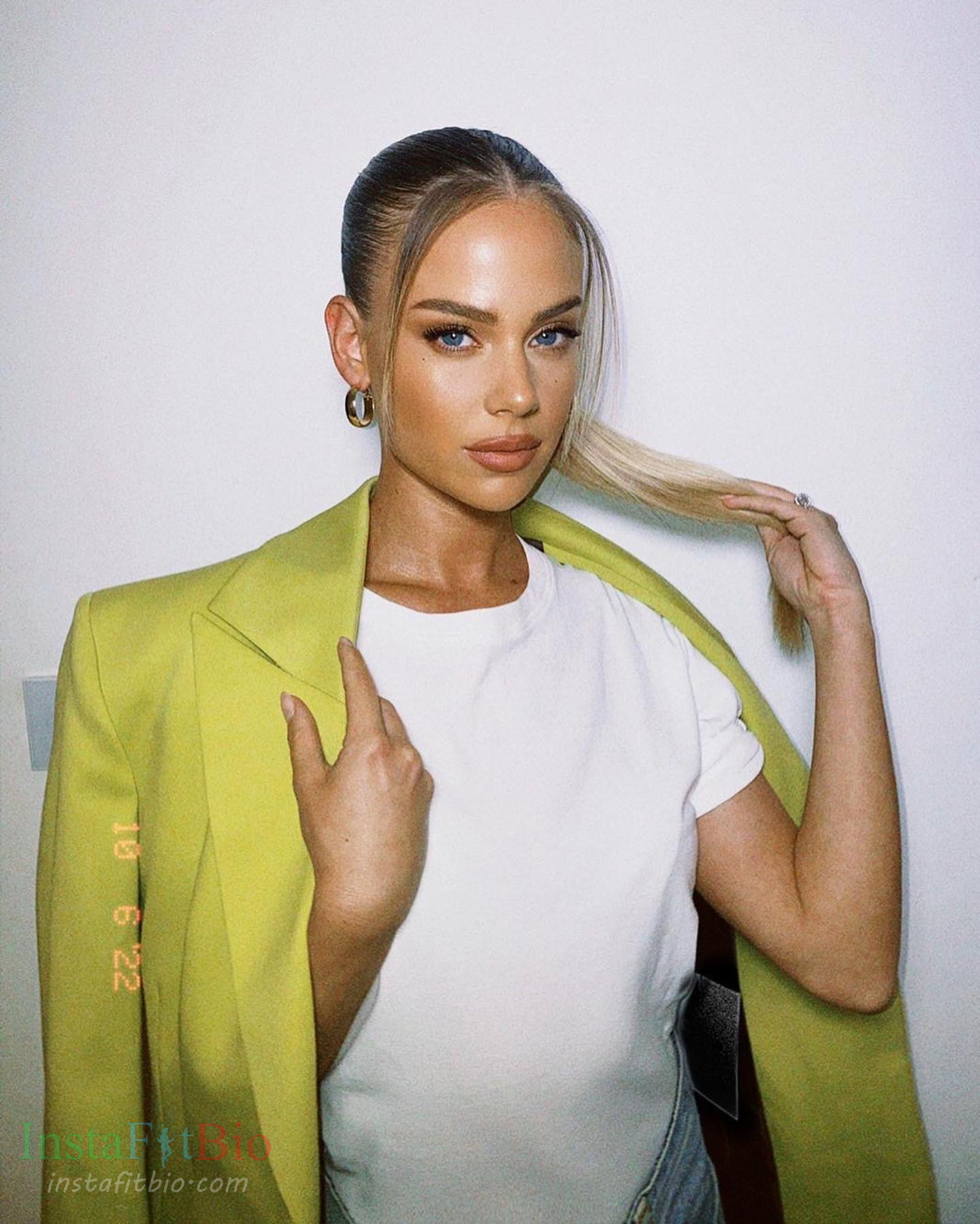 Bar-Zomer-Wallpapers-InstaFItBio-9 Bar Zomer