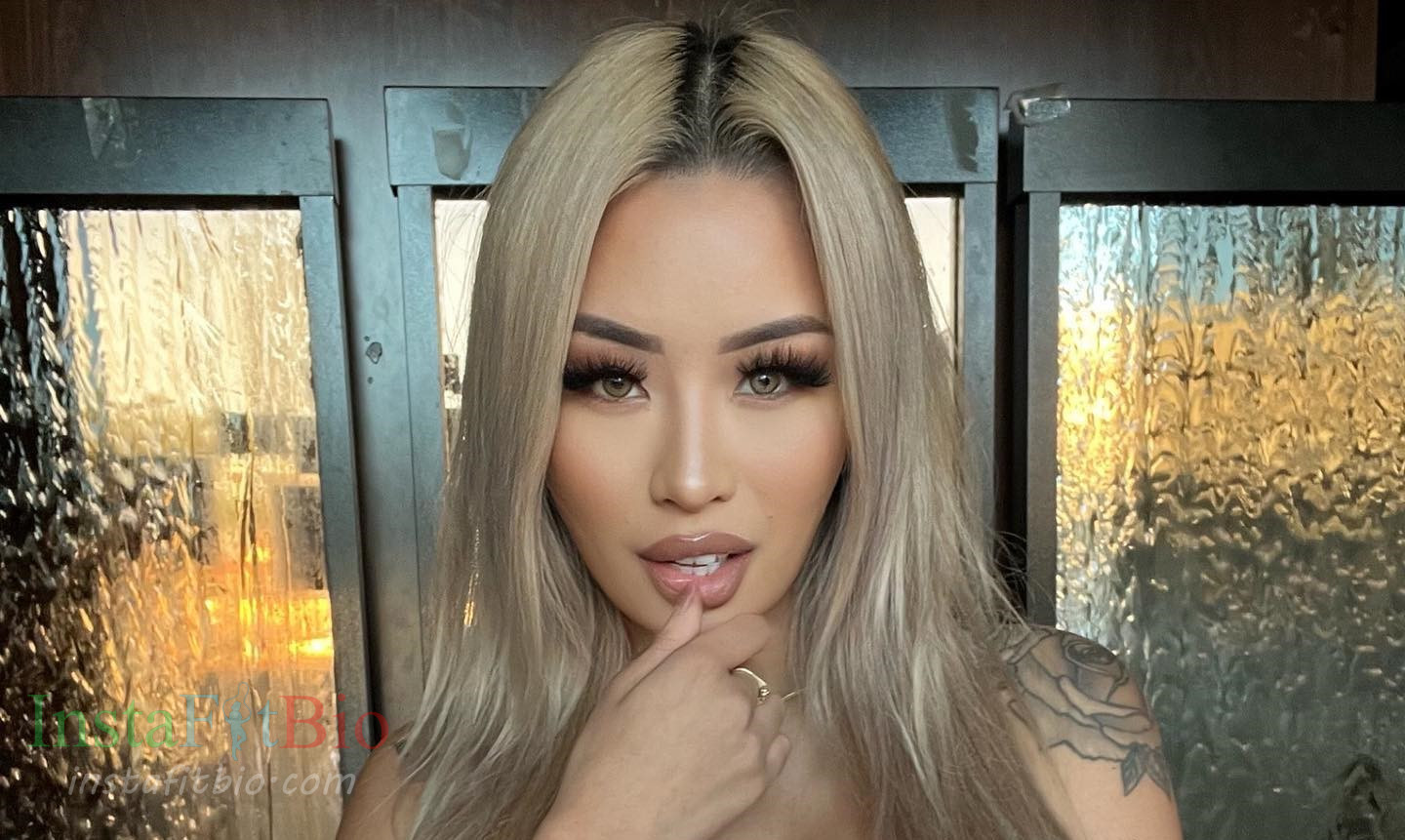 Cathdee-Wallpapers-InstaFitBio-2 Cathdee