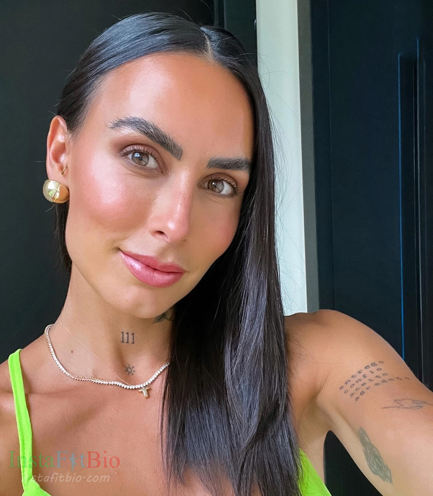 Clara-Maia-Wallpapers-InstaFitBio-1 Clara Maia