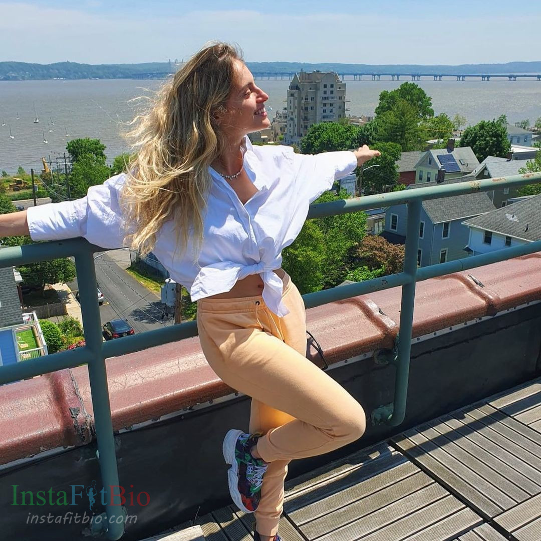 Dana-Haimovitz-Wallpapers-InstaFitBio-5 Dana Haimovitz