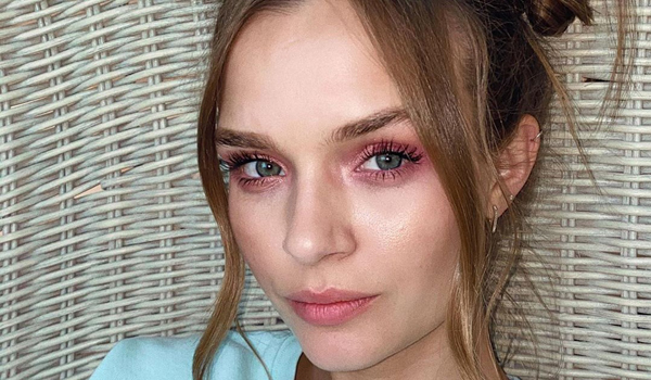 Josephine Skriver InstaFitBIo