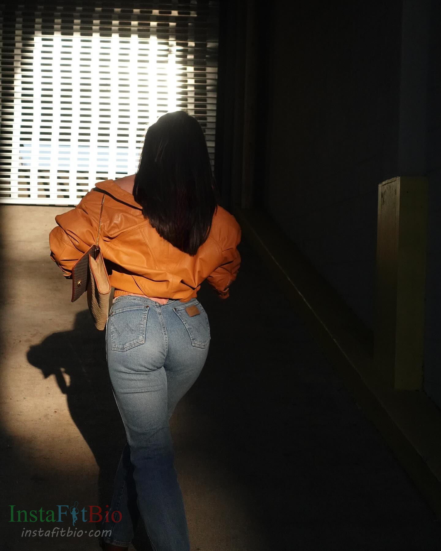 Julia-Kelly-Wallpapers-InstaFitBIo-4 Julia Kelly