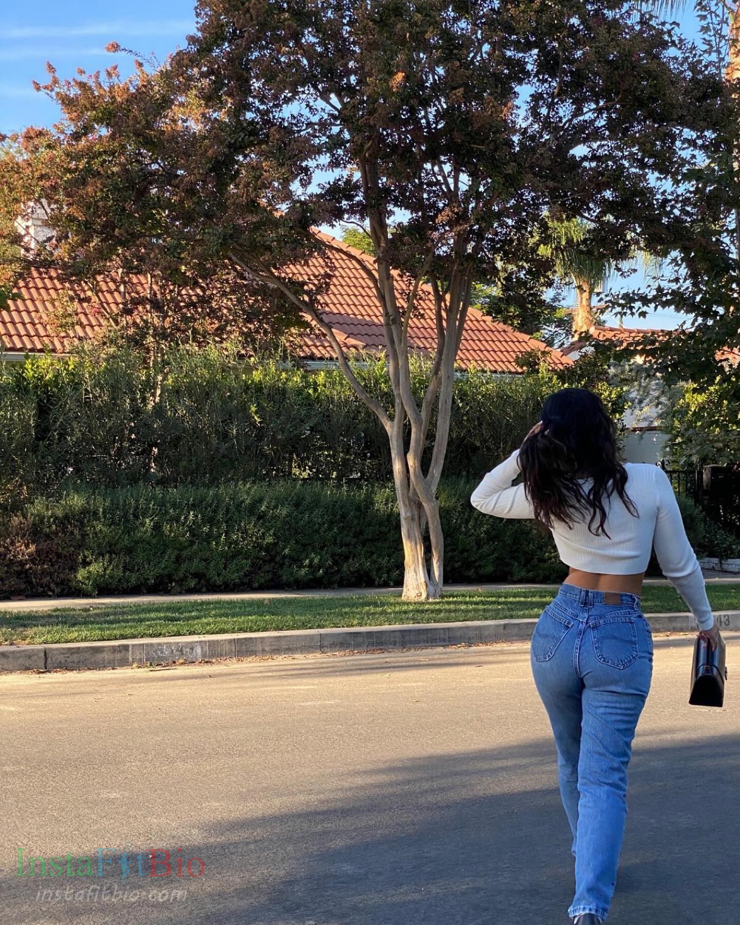 Julia-Kelly-Wallpapers-InstaFitBIo-6 Julia Kelly