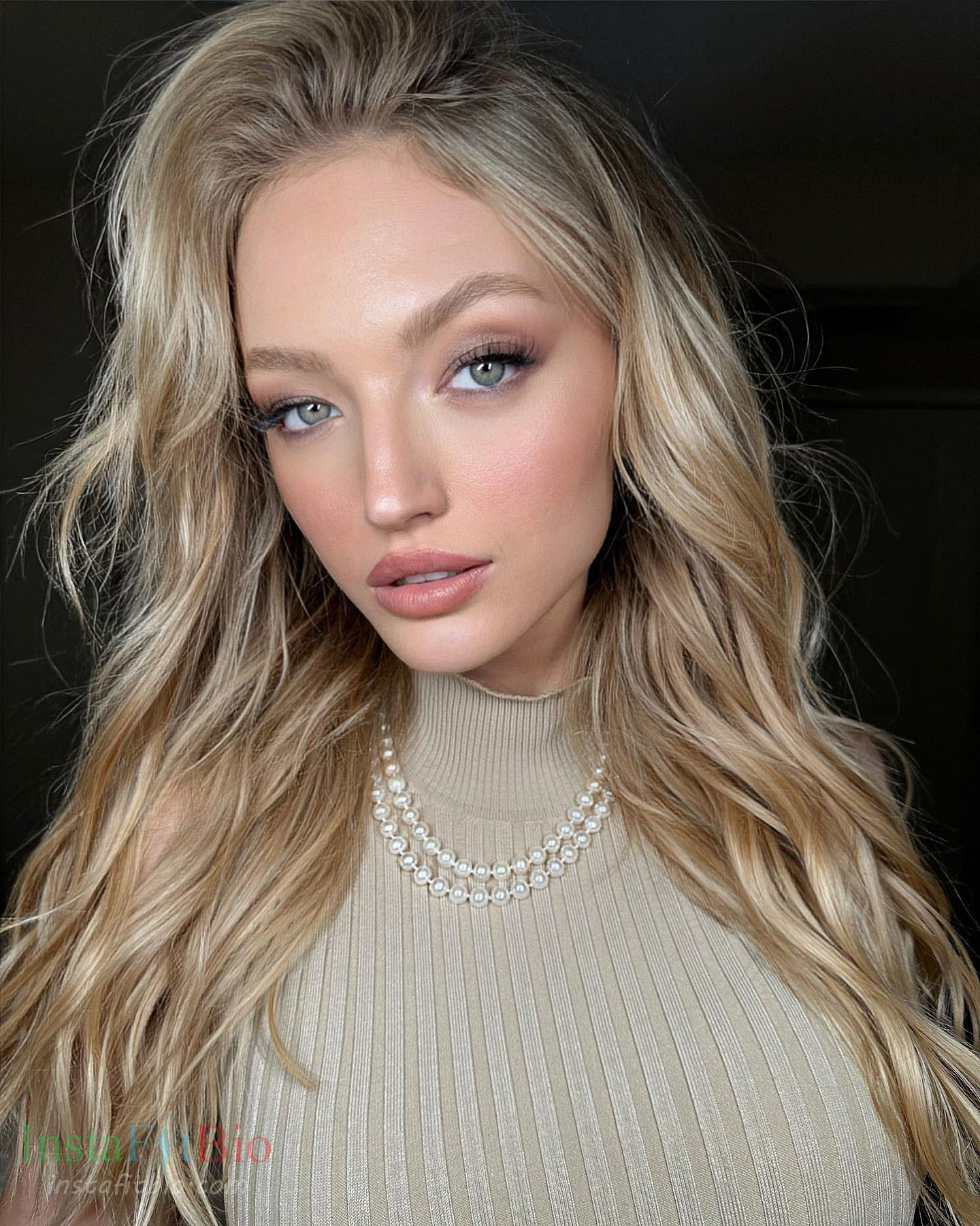 Kate-Konlin-Wallpapers-InstaFItBio-4 Kate Konlin