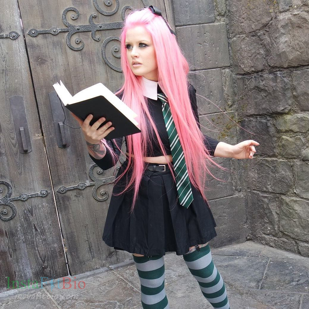 Kelly-Eden-Wallpapers-InstaFitBio-1 Kelly Eden