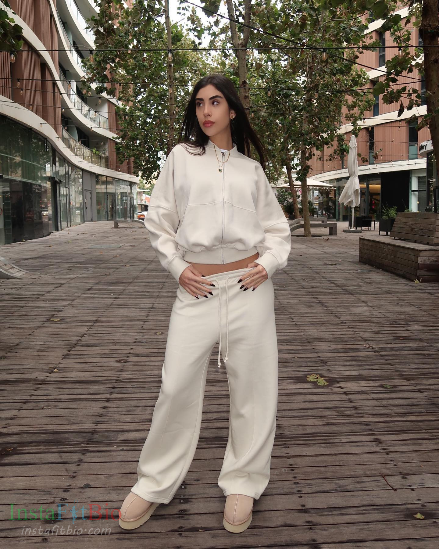 Omer-Amira-Wallpapers-InstaFitBio-3 Omer Amira