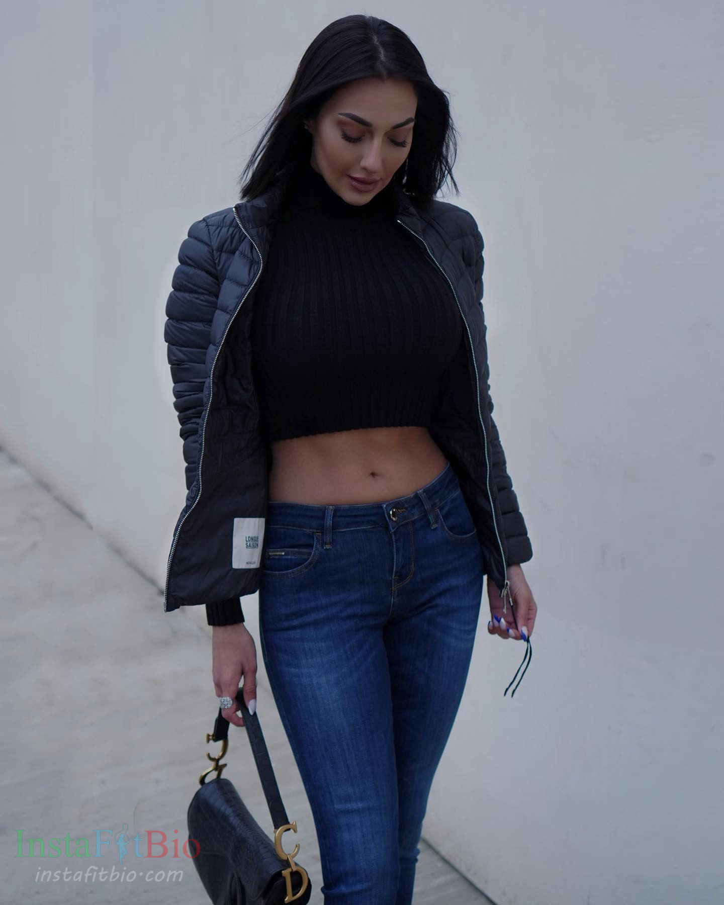 Sadaf-Taherian-Wallpapers-InstaFitBio-2 Sadaf Taherian