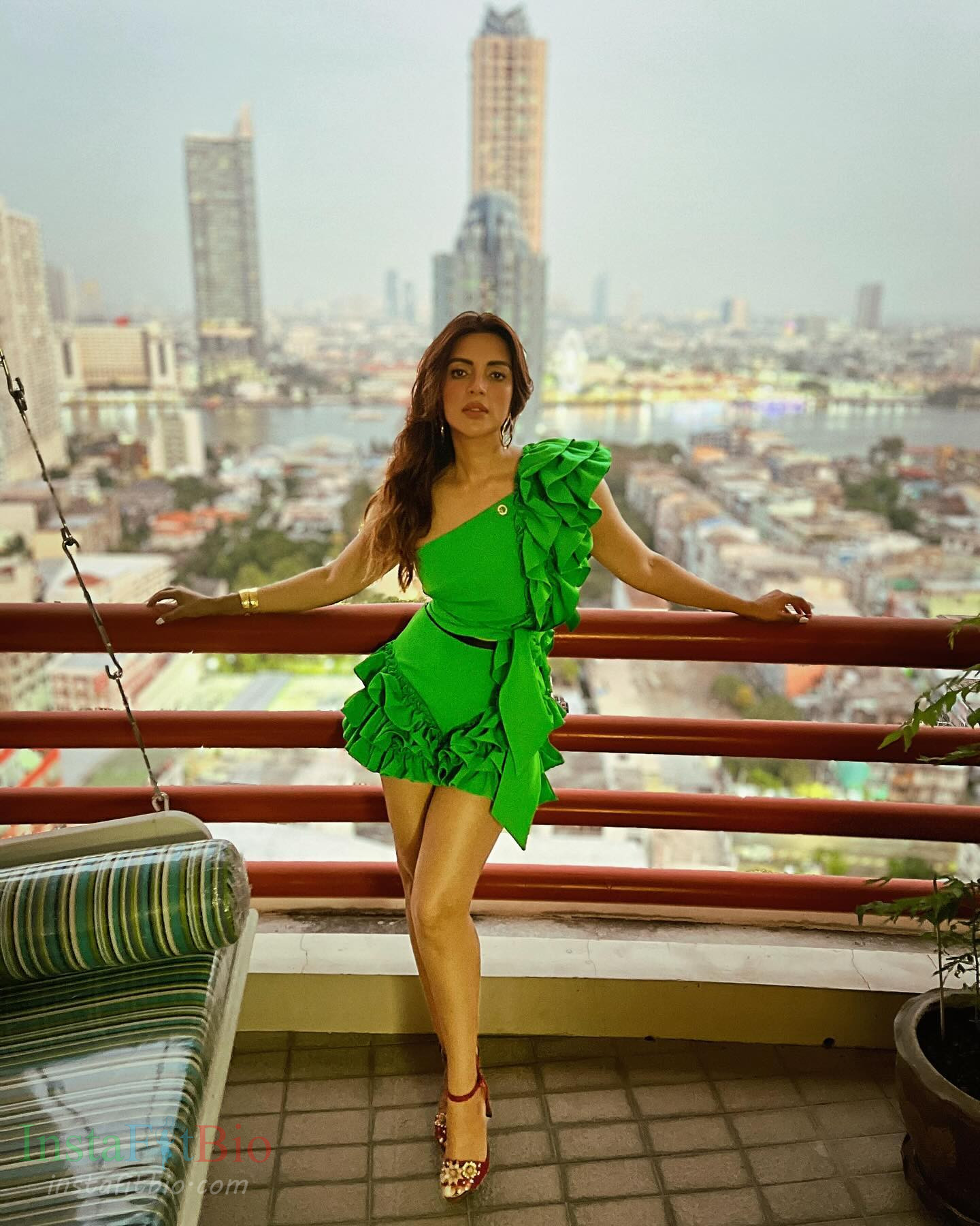 Shama-Sikander-Wallpapers-InstaFitBio-5 Shama Sikander