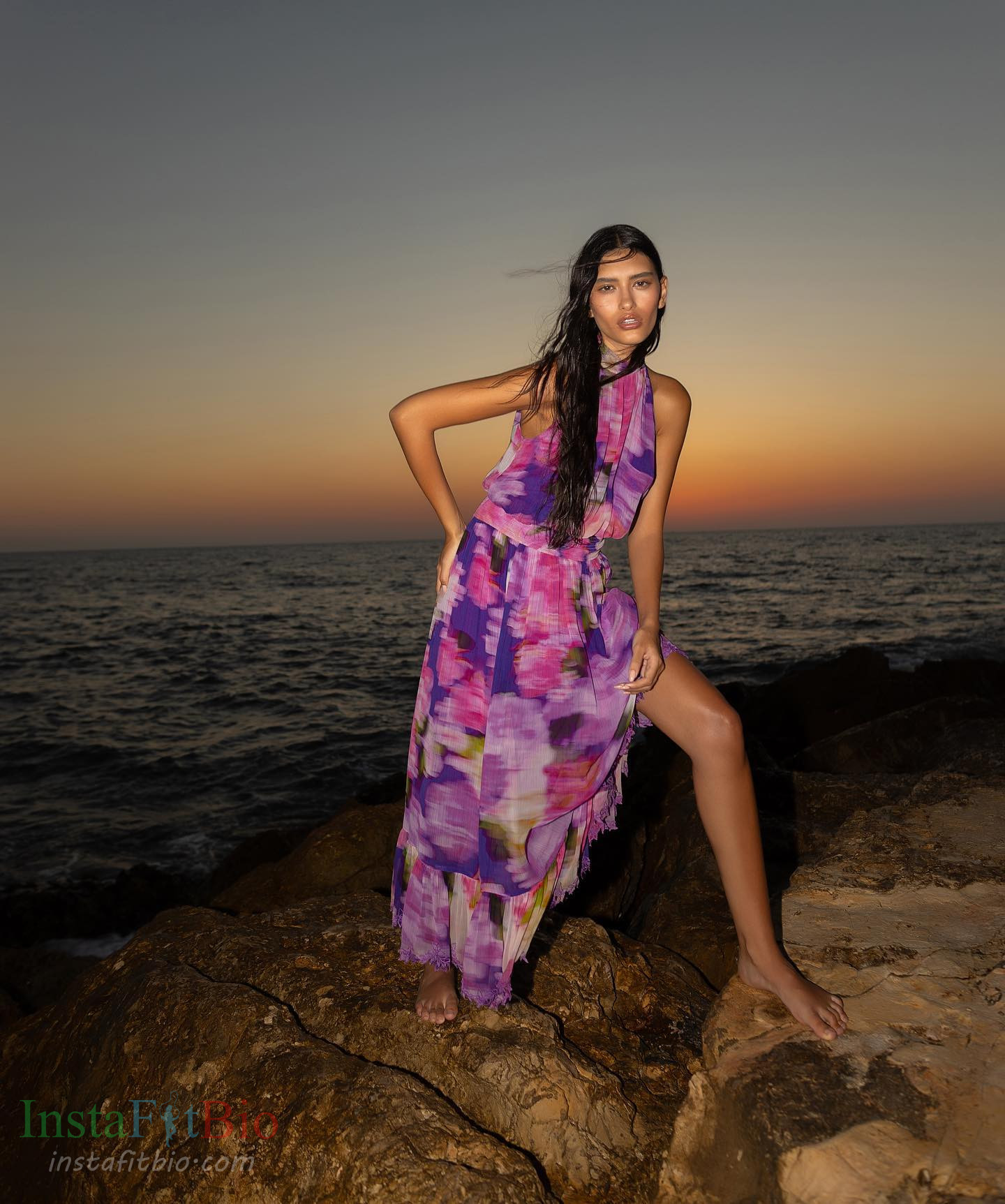 Zuf-Capelli-Wallpapers-InstaFitBio-3 Zuf Capelli