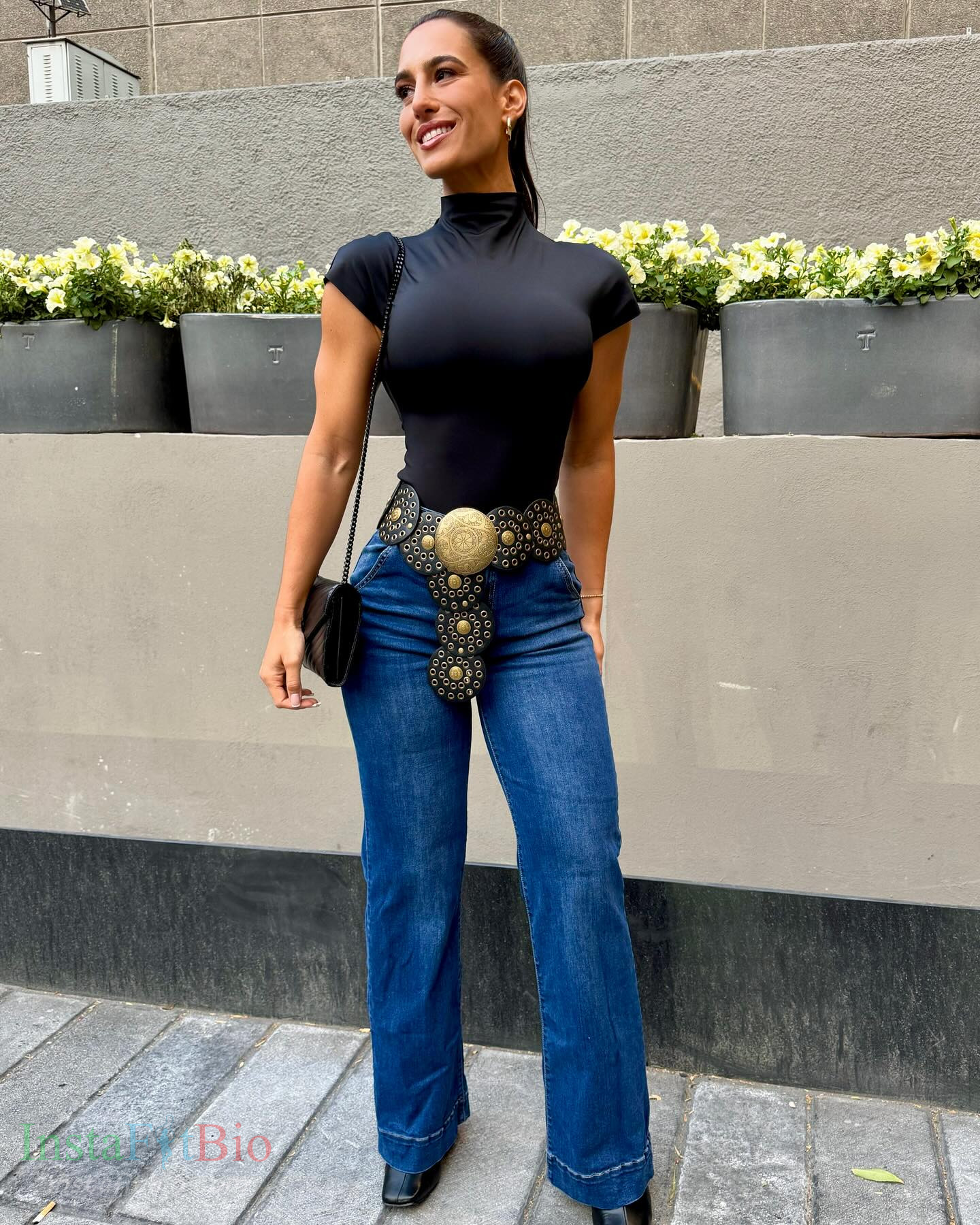 Drea-Thomas-Wallpapers-InstaFitBio-1 Drea Thomas