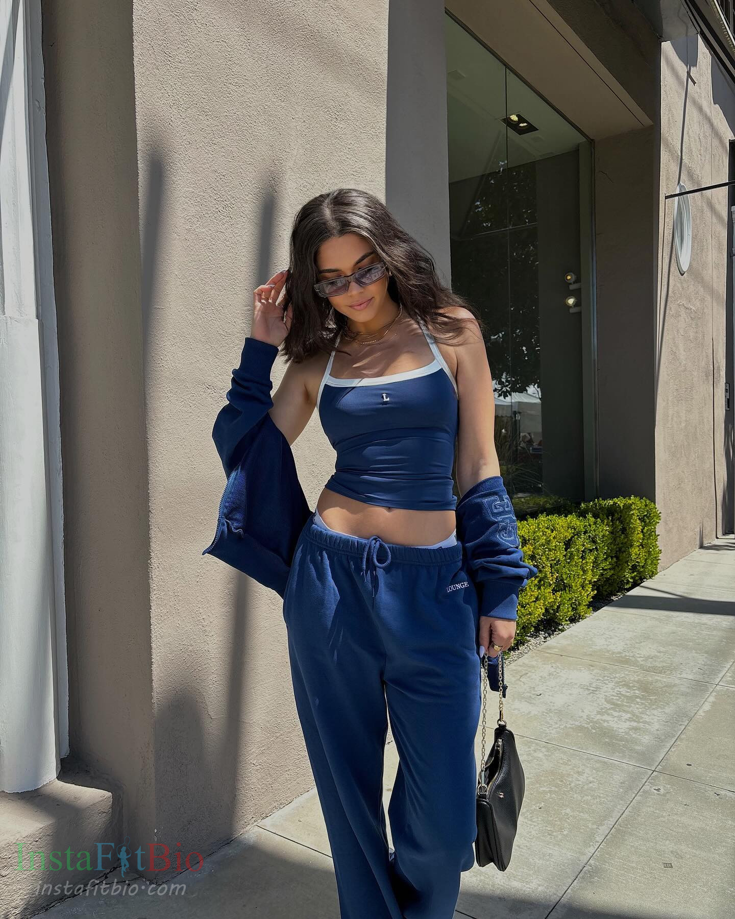 Aarika-Wolf-Wallpapers-InstaFitBio-4 Aarika Wolf