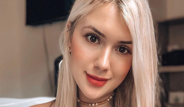 Laura Sagra InstaFitBIo