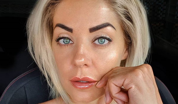 Mia Sand InstaFitBIo