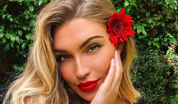 Zara McDermott InstaFitBIo