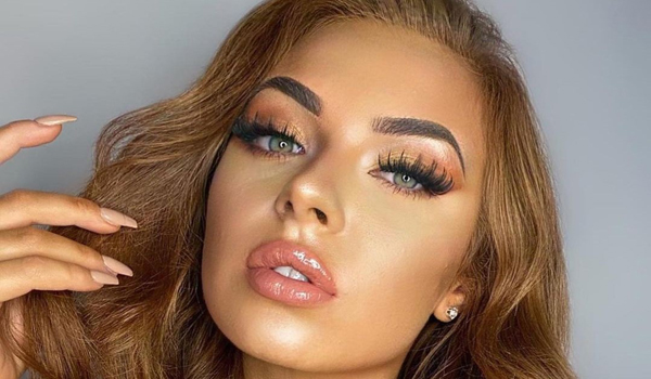 Demi Jones InstaFitBio