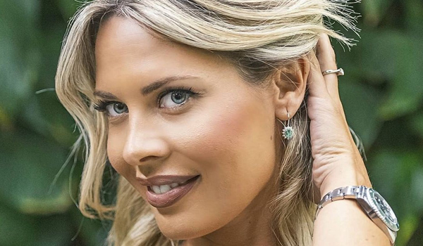 Laura DAmore InstaFitBio