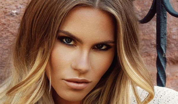 Fleur Conradi InstaFitBio