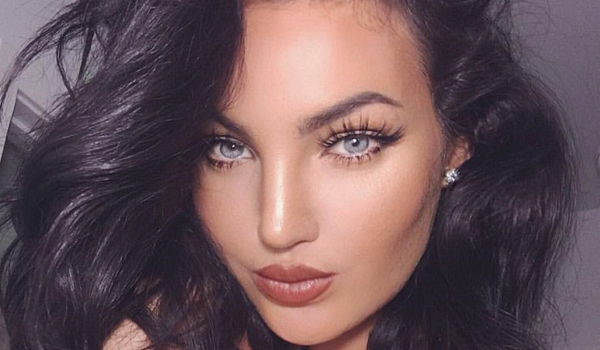 Natalie Halcro InstaFitBio
