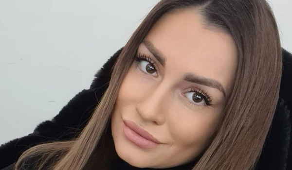 Simona Ella Breckova InstaFitBio