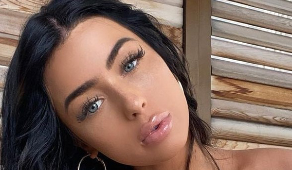 Ashley Nichole InstaFitBioo