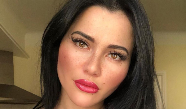 Aurore Pariente InstaFitBio