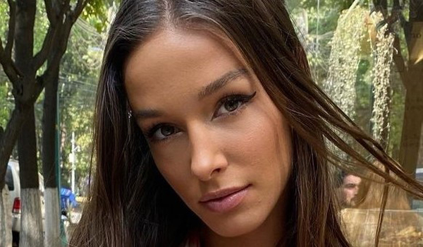 Carlota Ensenat InstaFitBio