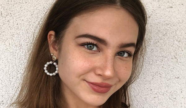 Larissa Hckr InstaFitBio