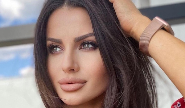 Paulina Mai InstaFitBio