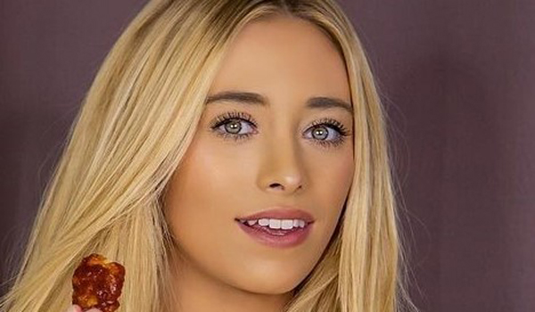 Samantha Love InstaFitBio