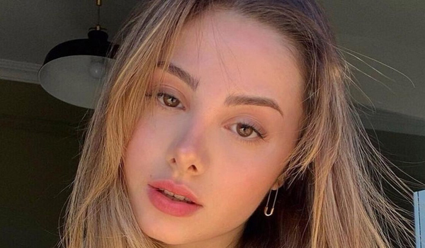 Zeynep Surmeli instaFitBio