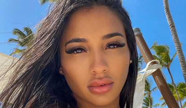 Carolina Quinones InstaFitBio