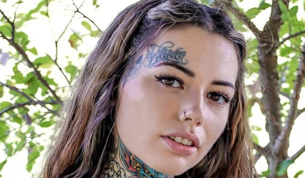 Tigerlilly official InstaFitBio